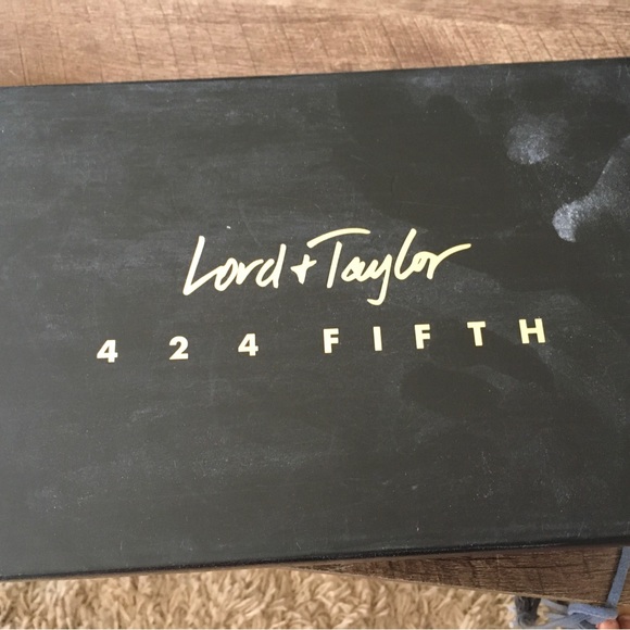 Suede shoes - Picture 5 of 6